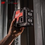 اندازه فیزیکی تراز لیزری 2 بعدی 180 درجه عمودزن میلواکی مدل L4 CLLP-301C