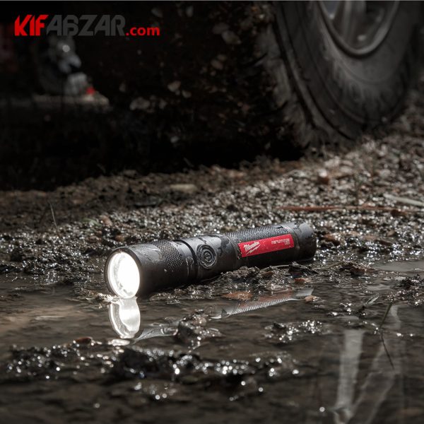 خاصیت ضدآب چراغ قوه شارژی میلواکی مدل L4 TMLED-301